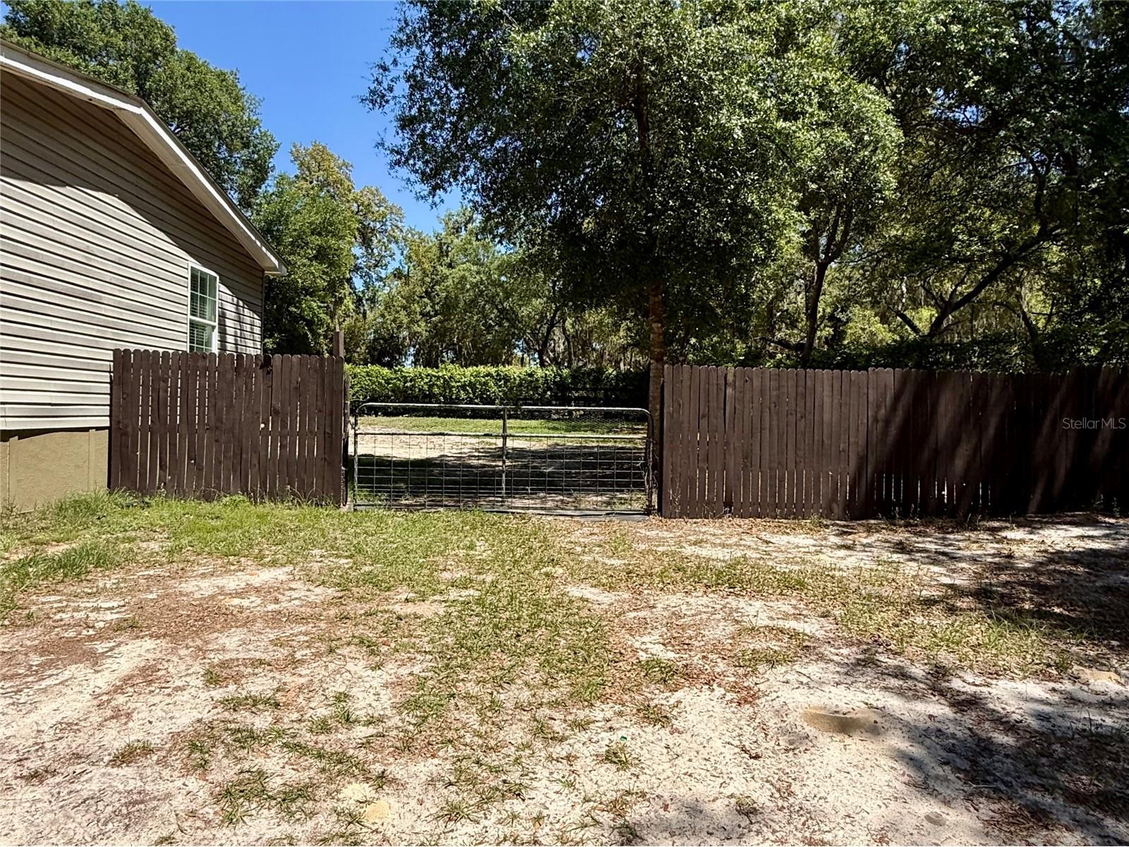 9711 SE Highway 464c Ocklawaha FL 32179 OM723134 image51