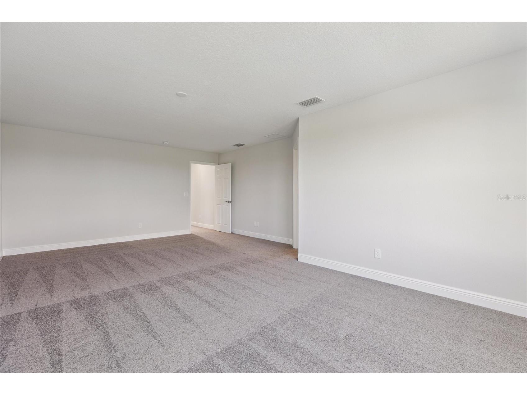 9711 Surrey Rose Drive San Antonio FL 33576 TB8435280 image6