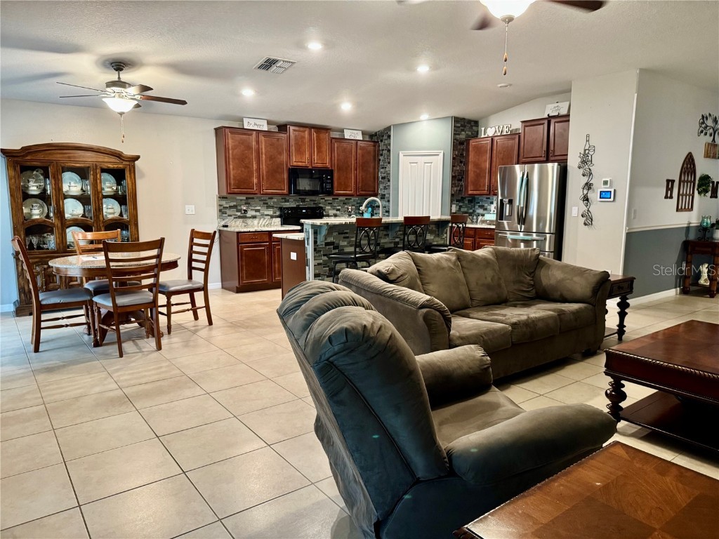 9712 Sage Creek Drive Ruskin FL 33573 TB8426236 image4