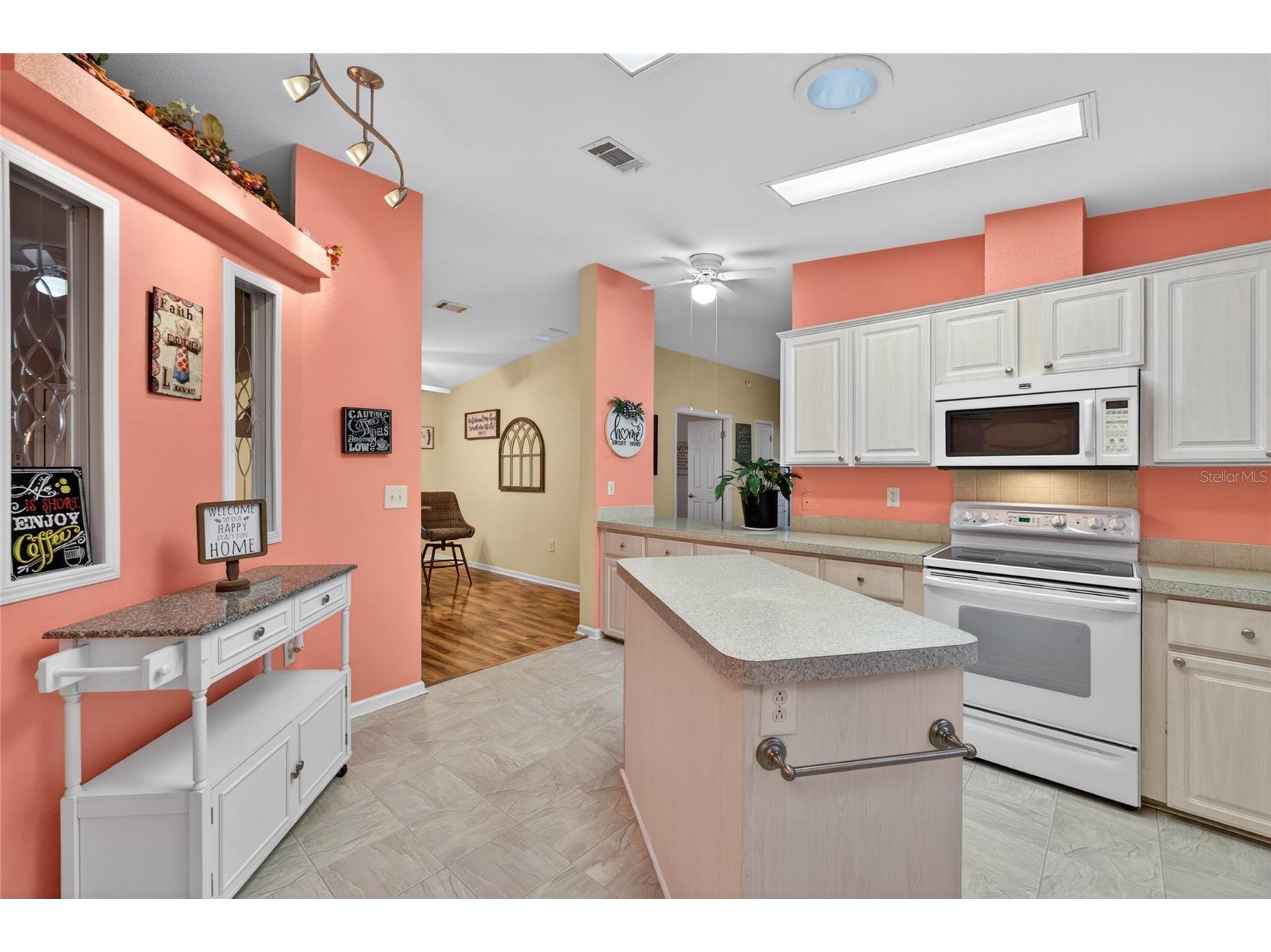 9712 Us Highway 301 Dade City FL 33525 W7885670 image26