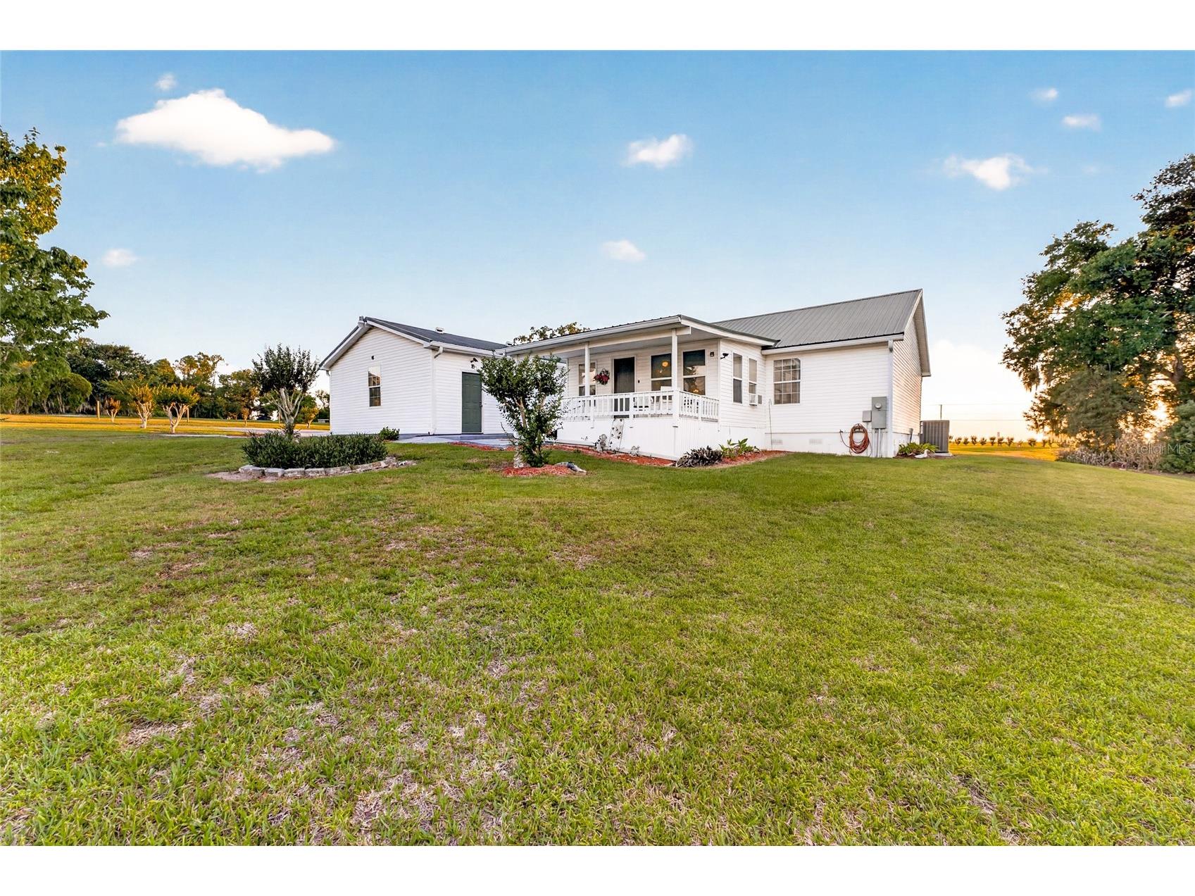 9712 Us Highway 301 Dade City FL 33525 W7885670 image8