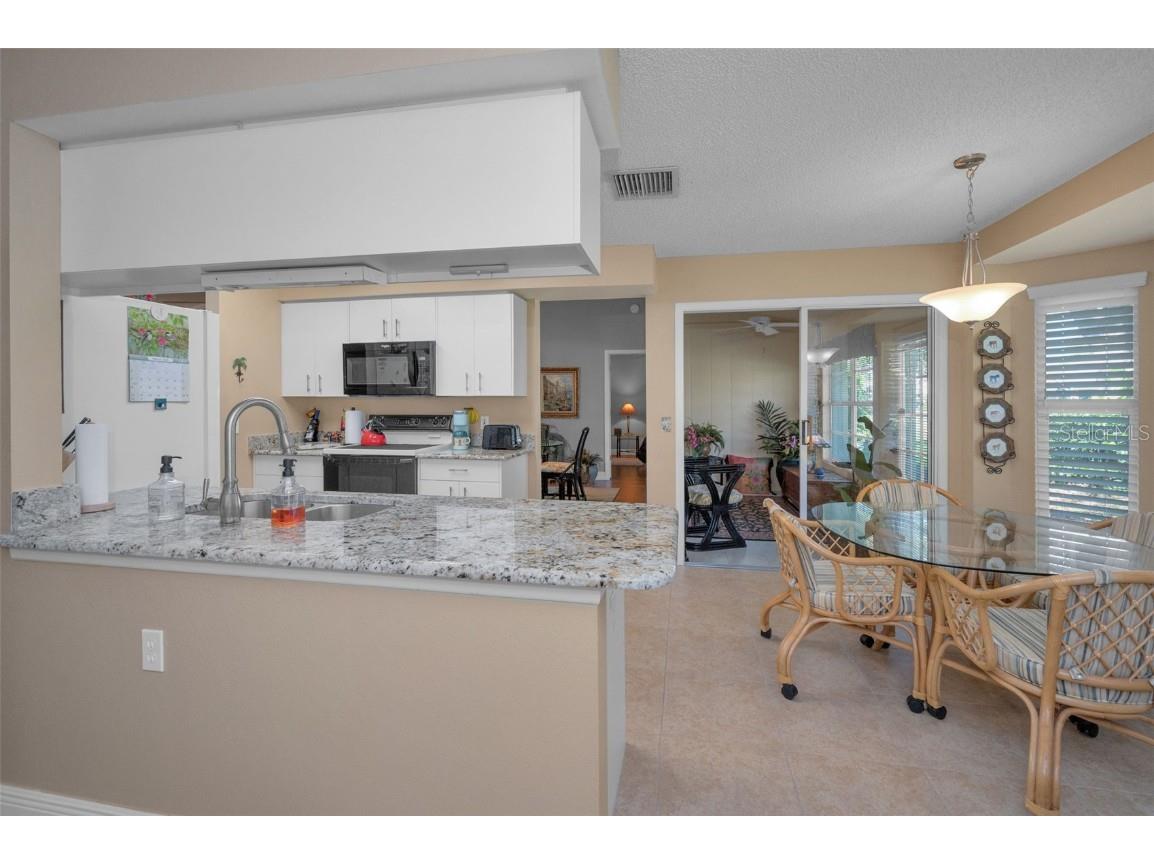 9713 Sweeping View Drive New Port Richey FL 34655 W7873274 image24