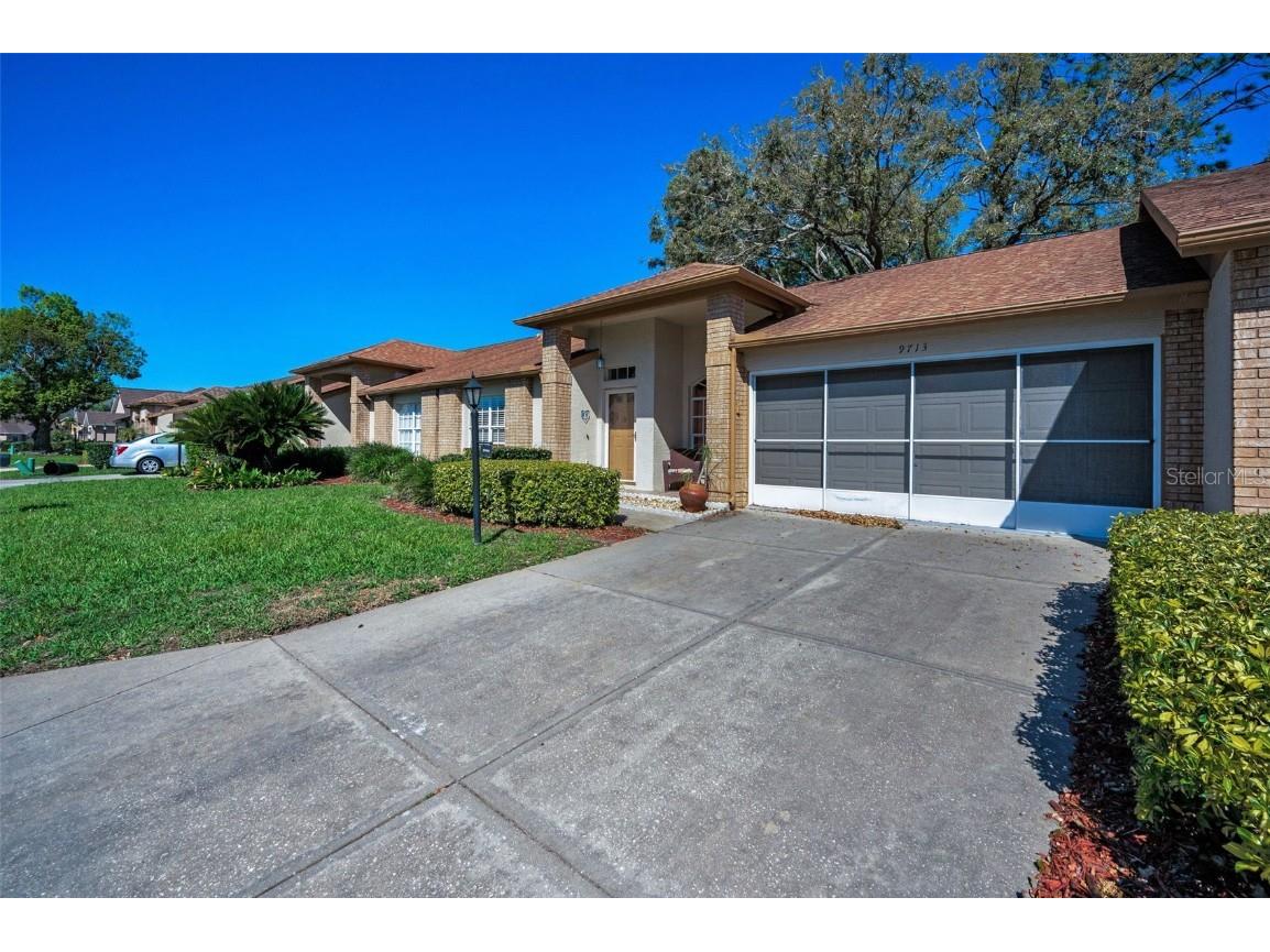 9713 Sweeping View Drive New Port Richey FL 34655 W7873274 image5