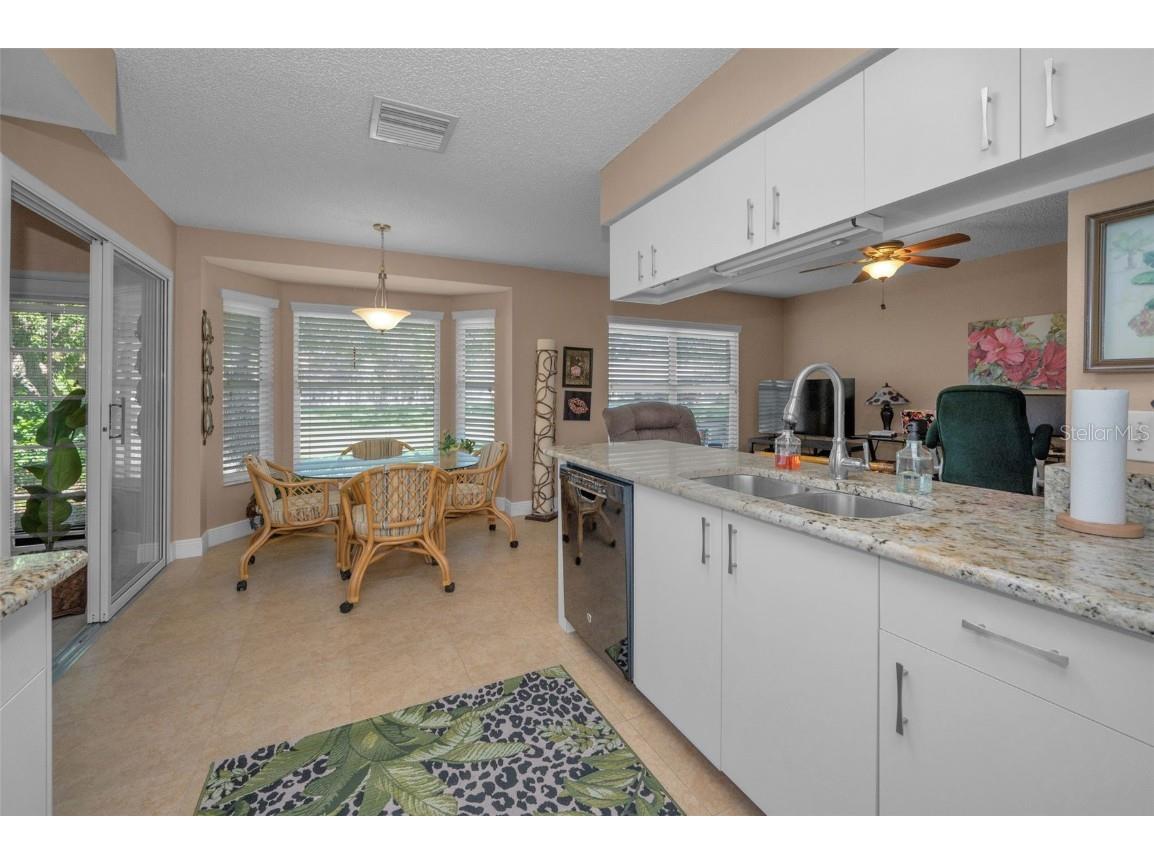 9713 Sweeping View Drive New Port Richey FL 34655 W7881825 image16