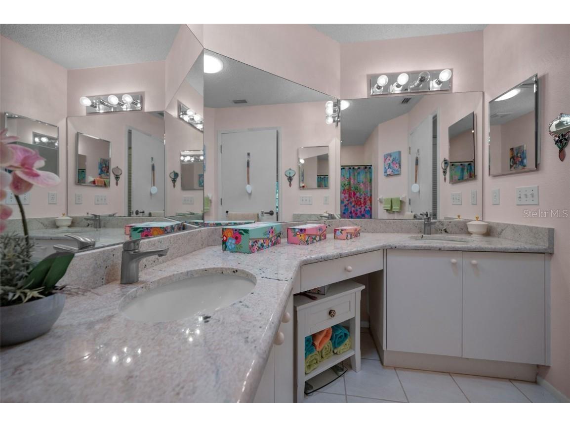 9713 Sweeping View Drive New Port Richey FL 34655 W7881825 image25