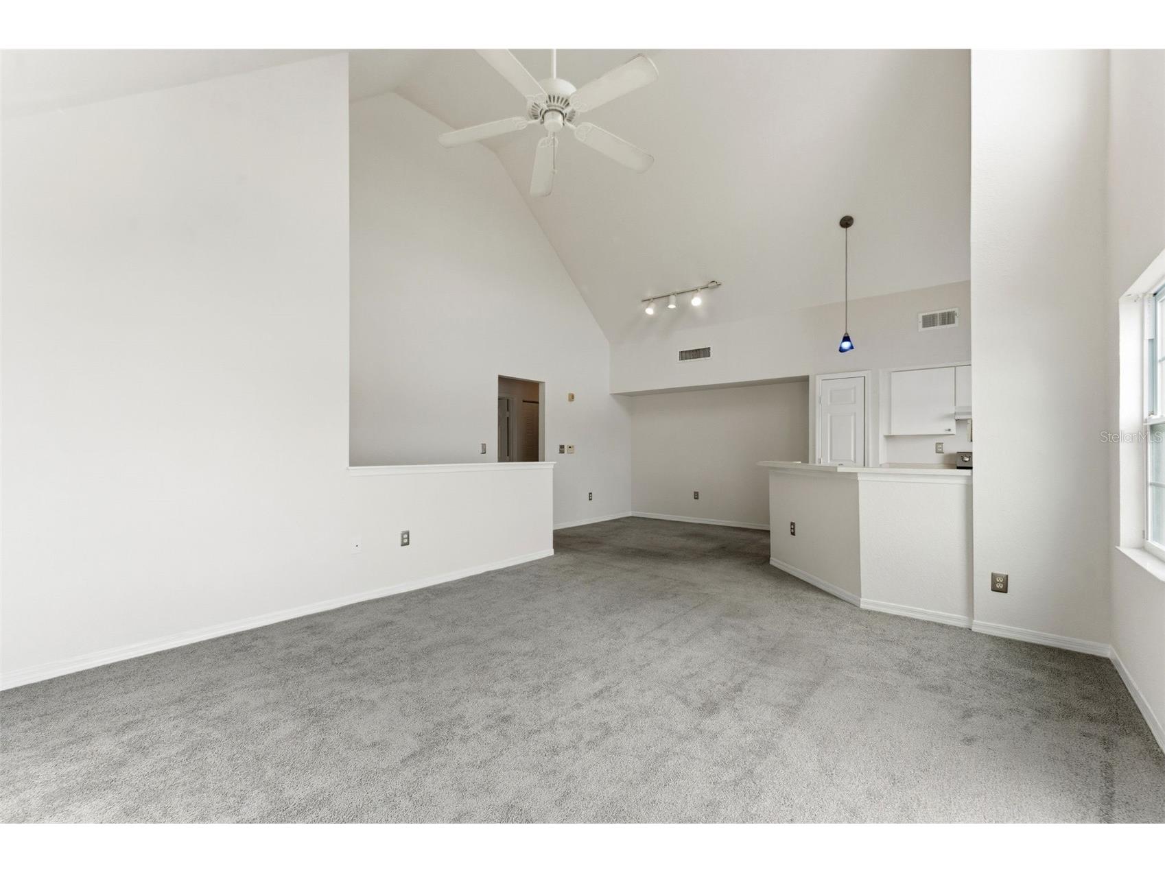 9714 Lake Chase Island Way Tampa FL 33626 TB8513981 image11