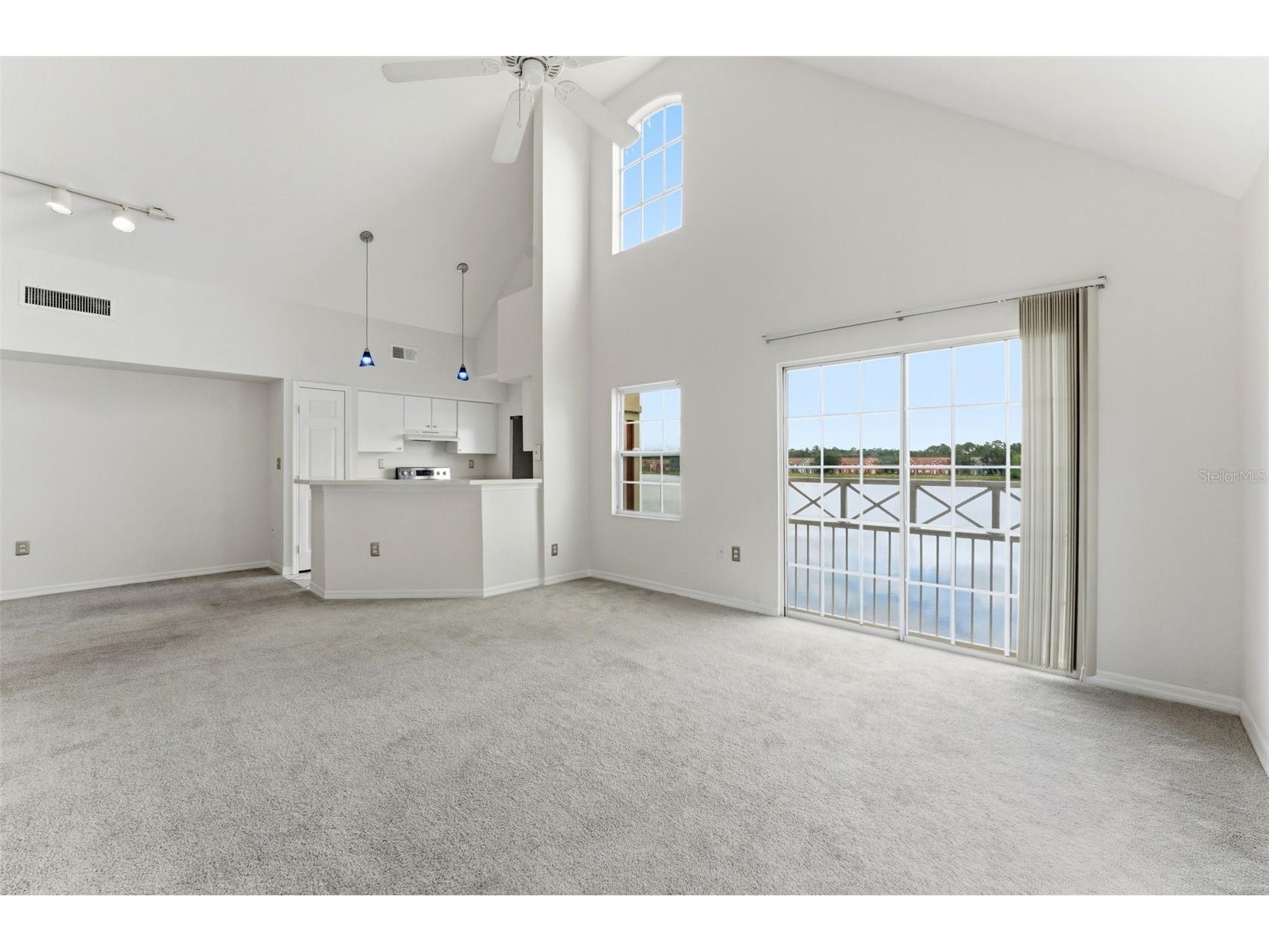 9714 Lake Chase Island Way Tampa FL 33626 TB8513981 image12