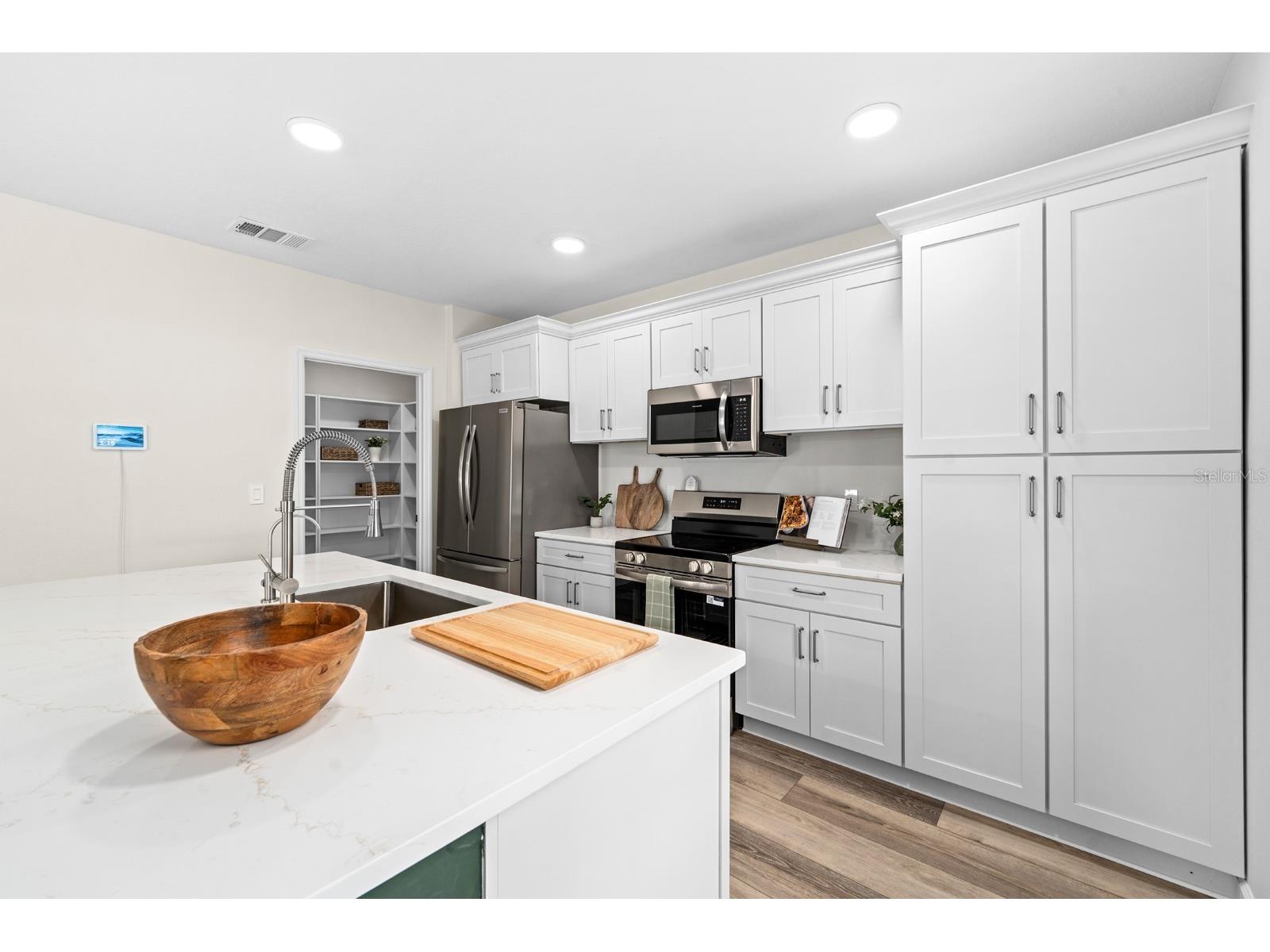9714 Oak Ranch Crescent Court Thonotosassa FL 33592 TB8491978 image10