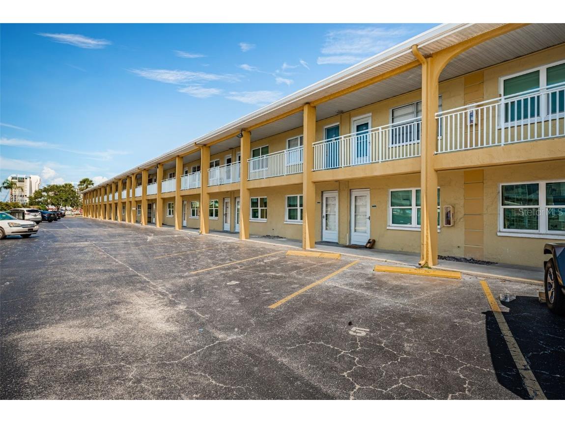 9715 Harrell Avenue #5 Treasure Island FL 33706 - BOCA CIEGA BAY TB8396621 image2