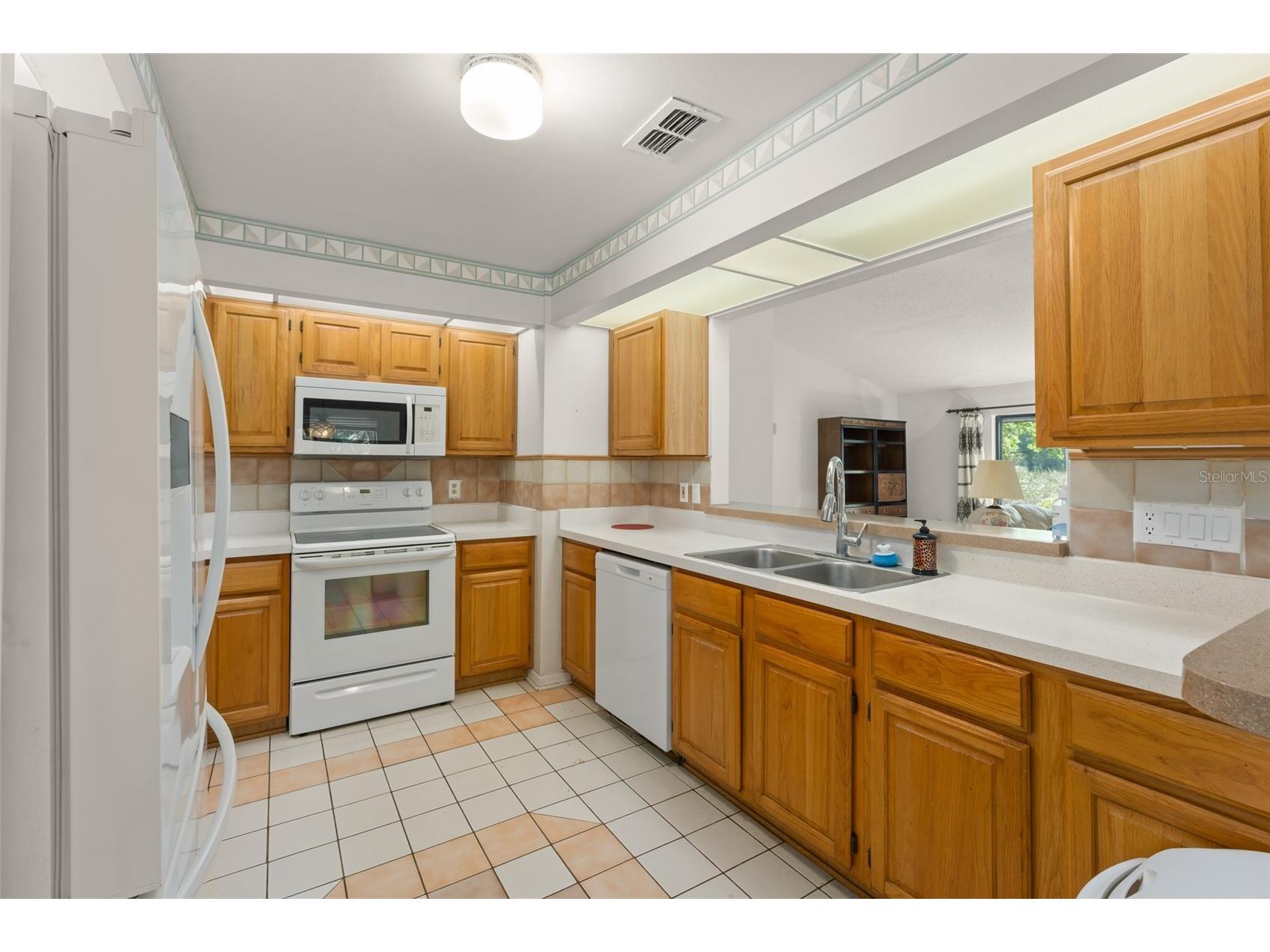 9717 Lake Douglas Place Orlando FL 32817 O6391068 image2