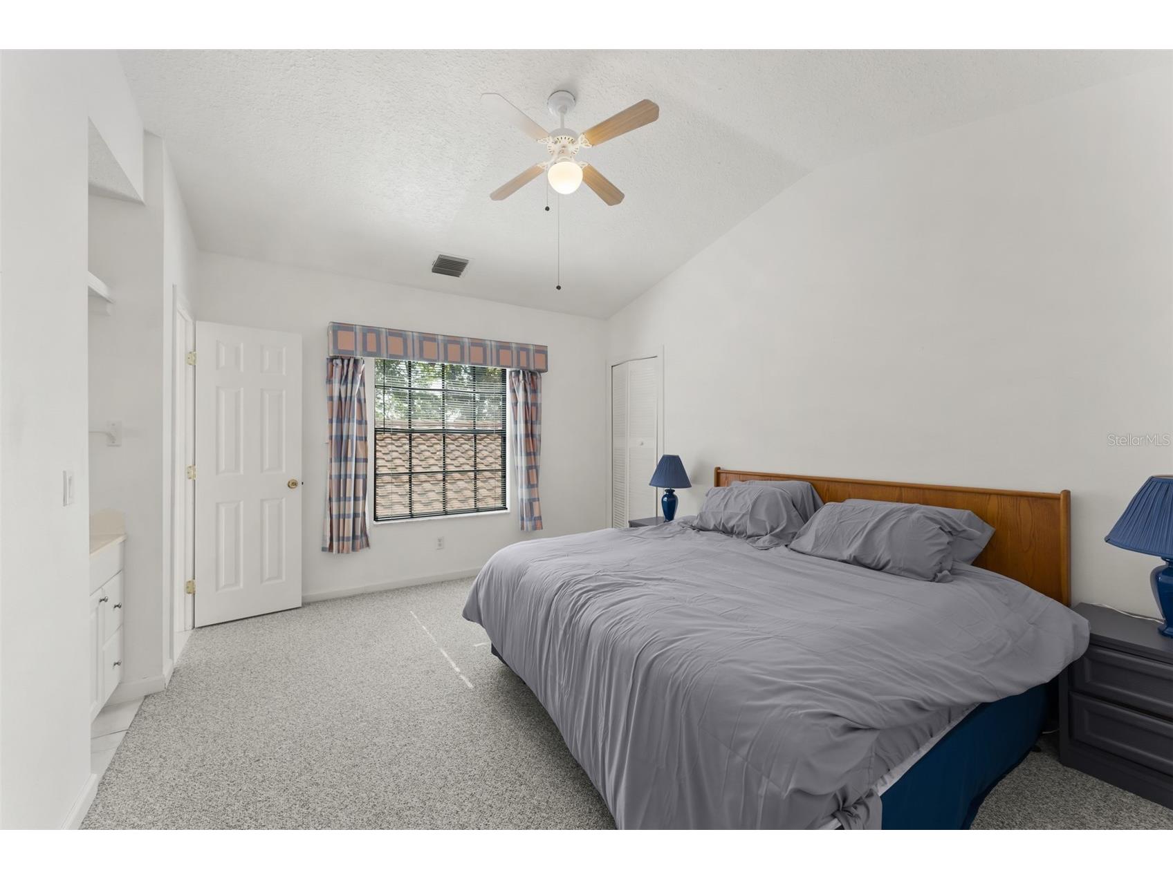 9717 Lake Douglas Place Orlando FL 32817 O6391068 image30