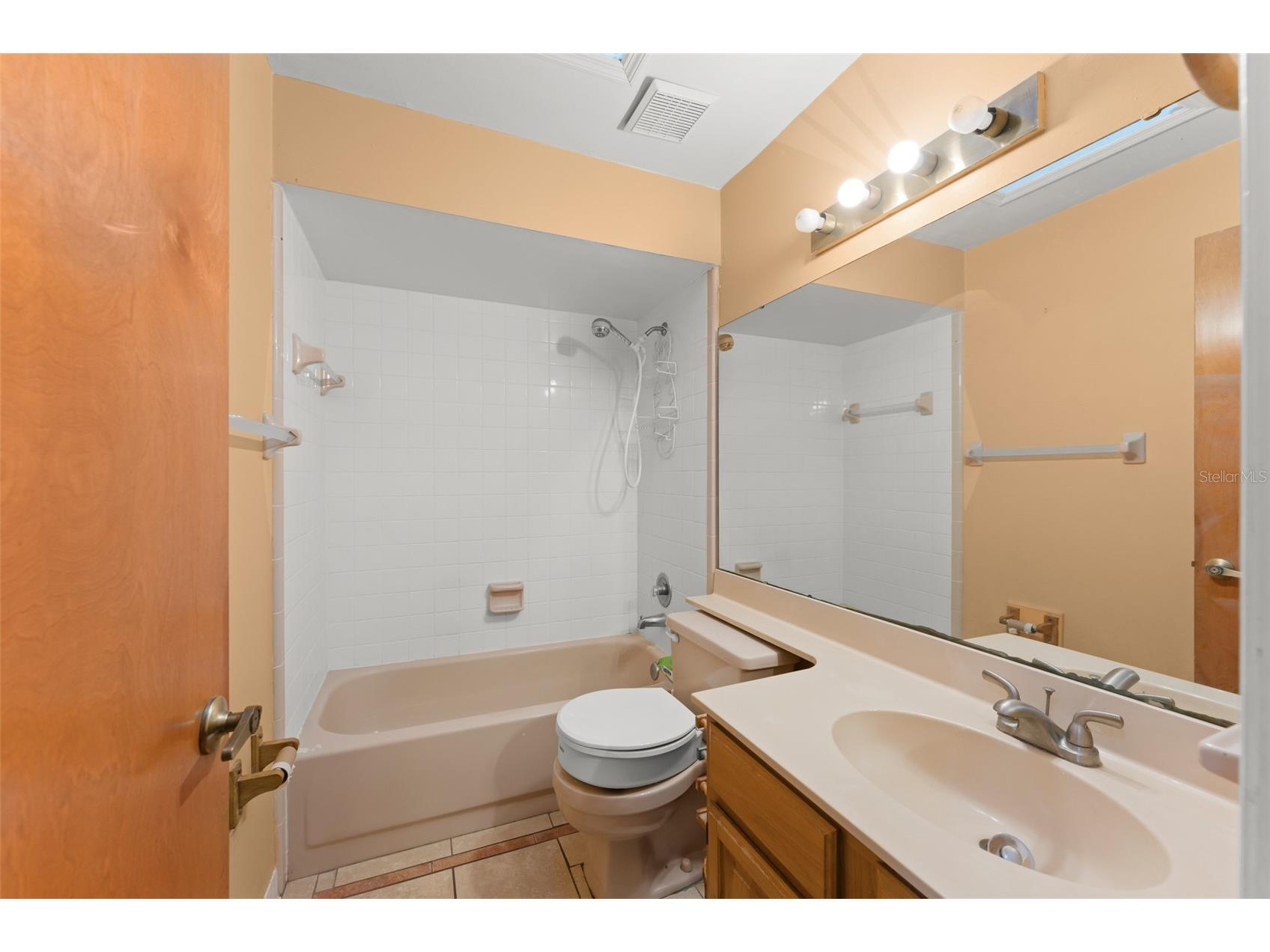 9717 Lake Douglas Place Orlando FL 32817 O6391068 image38