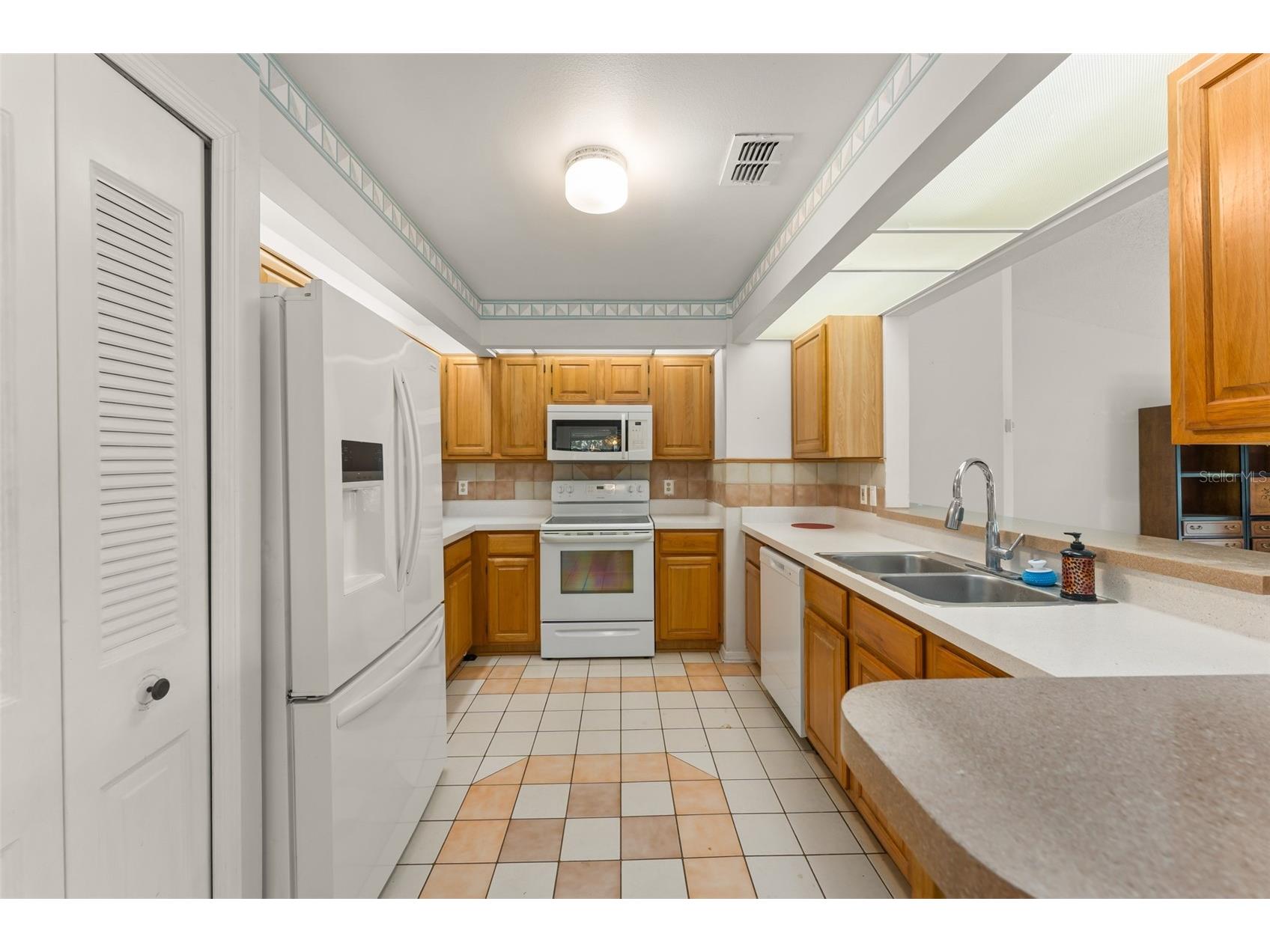 9717 Lake Douglas Place Orlando FL 32817 O6391068 image41