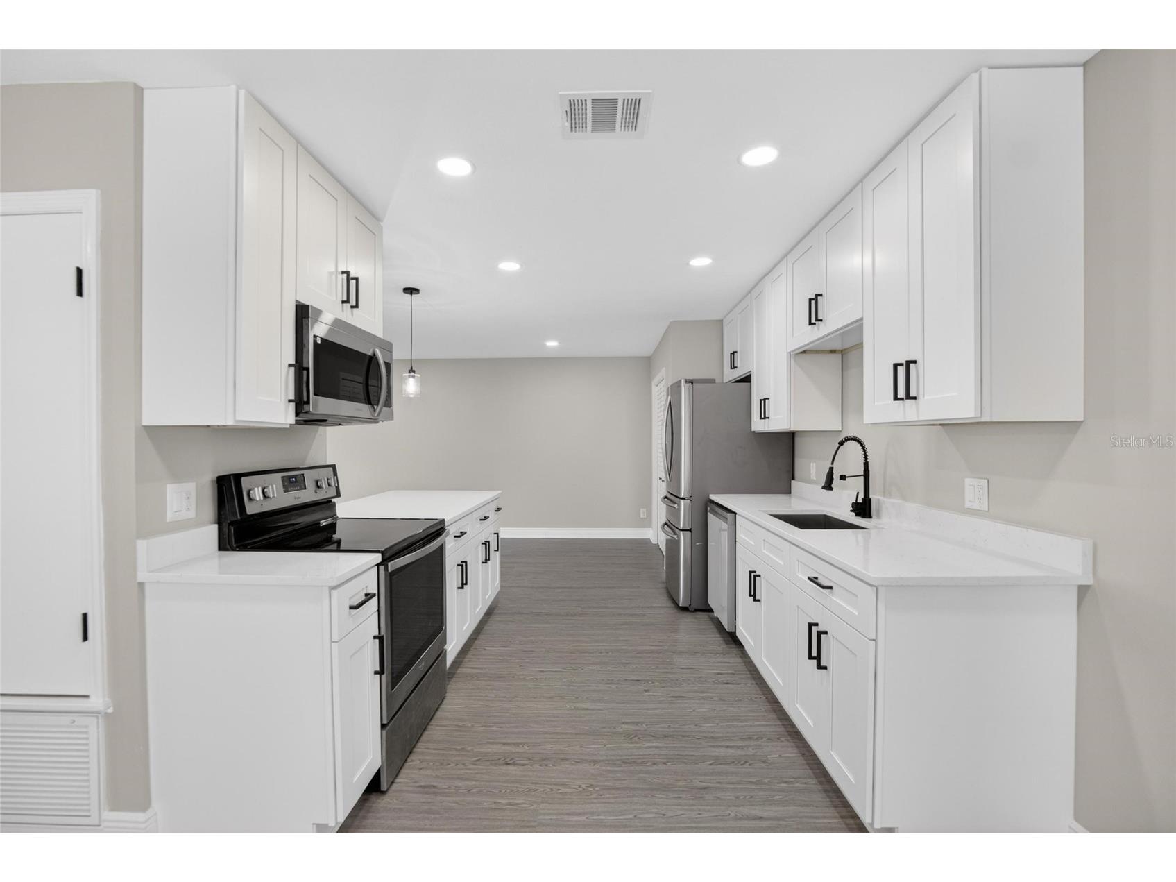 9718 Fox Hollow Road Tampa FL 33647 TB8516748 image39