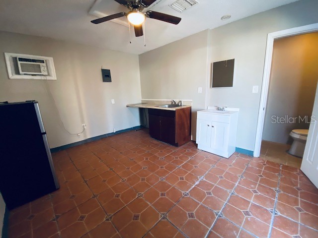 9718 N Nebraska Avenue #2 Tampa FL 33612 TB8445054 image4