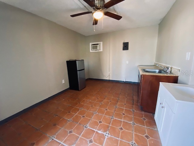 9718 N Nebraska Avenue #2 Tampa FL 33612 TB8445054 image5