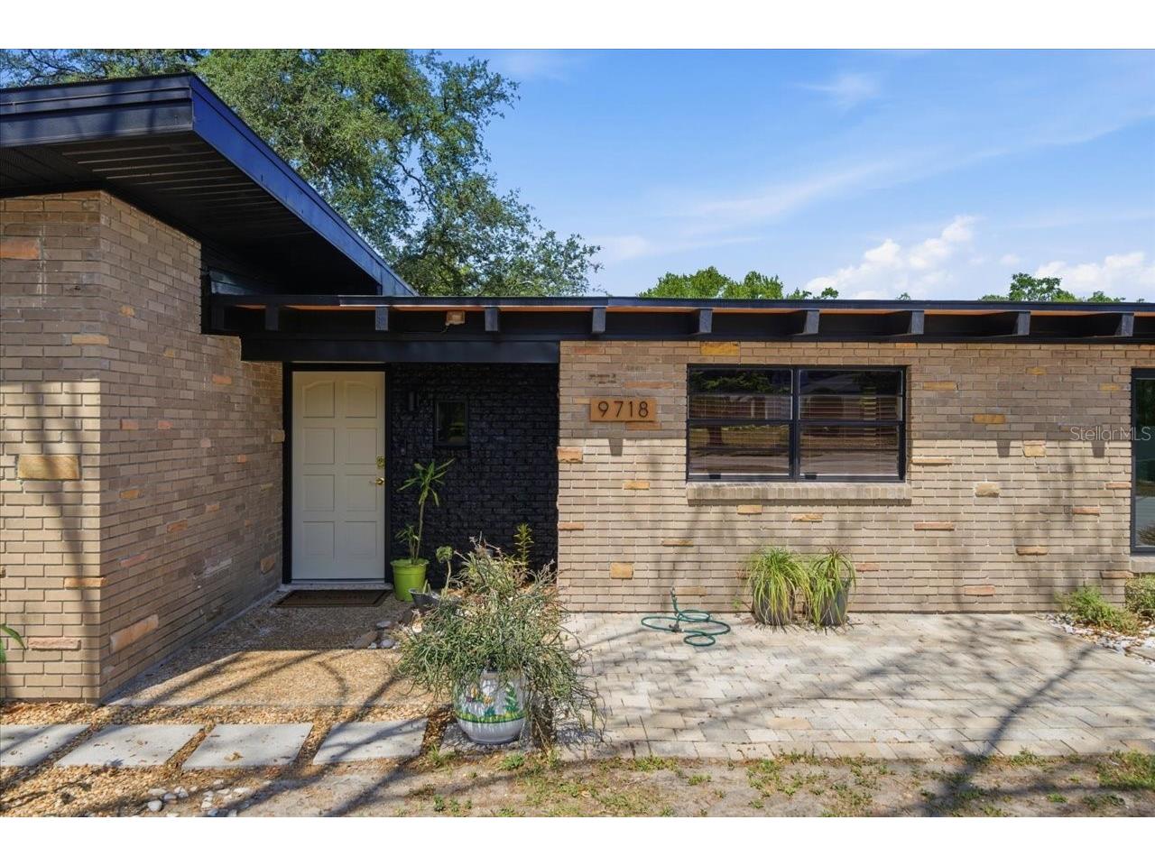 9718 N Oregon Avenue Tampa FL 33612 TB8504063 image3