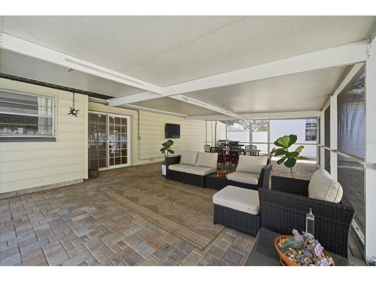 9718 N Oregon Avenue Tampa FL 33612 TB8504063 image45