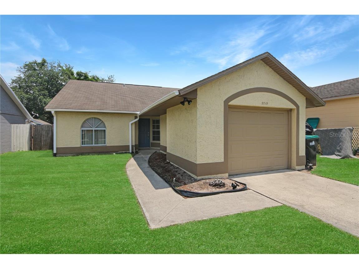 9719 Dean Acre Court Orlando FL 32825 O6118801 image1