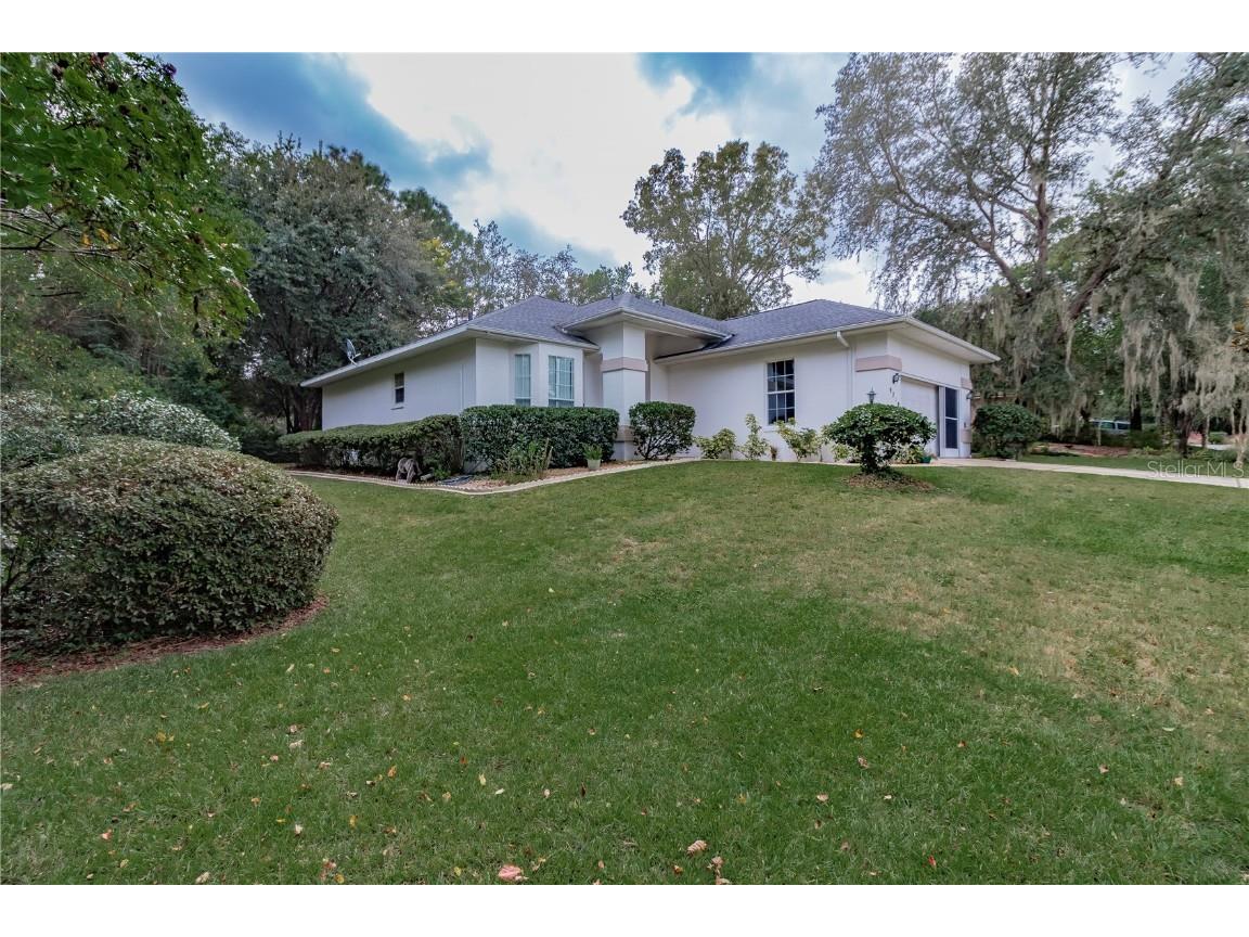 9719 SW 196th Circle Dunnellon FL 34432 - RAINBOW RIVER OM628506 image1