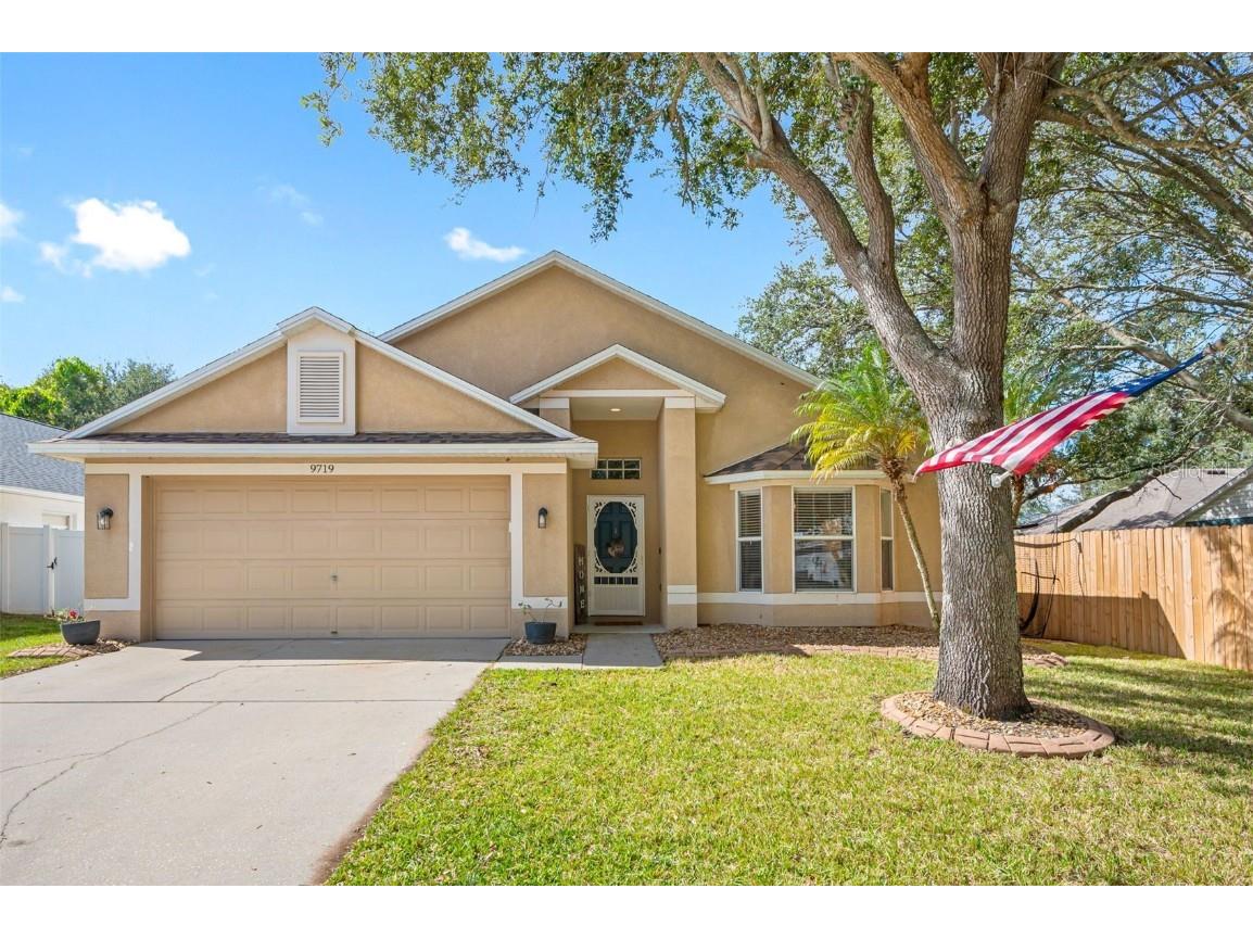 9719 White Barn Way Riverview FL 33569 A4588363 image1