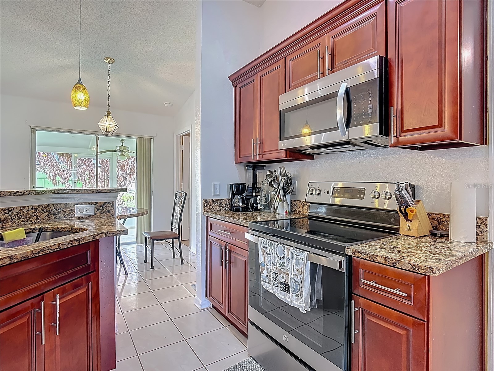 972 Cambridge Court Kissimmee FL 34758 O6398481 image27
