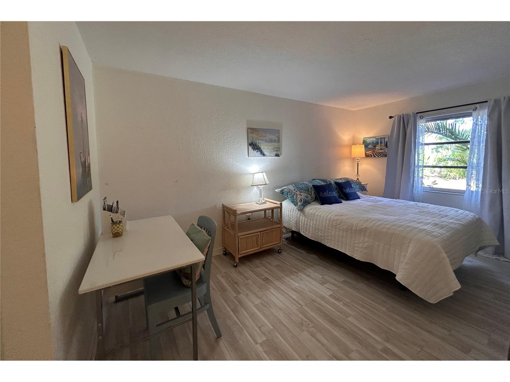 972 La Costa Circle #3 Sarasota FL 34237 A4691419 image17