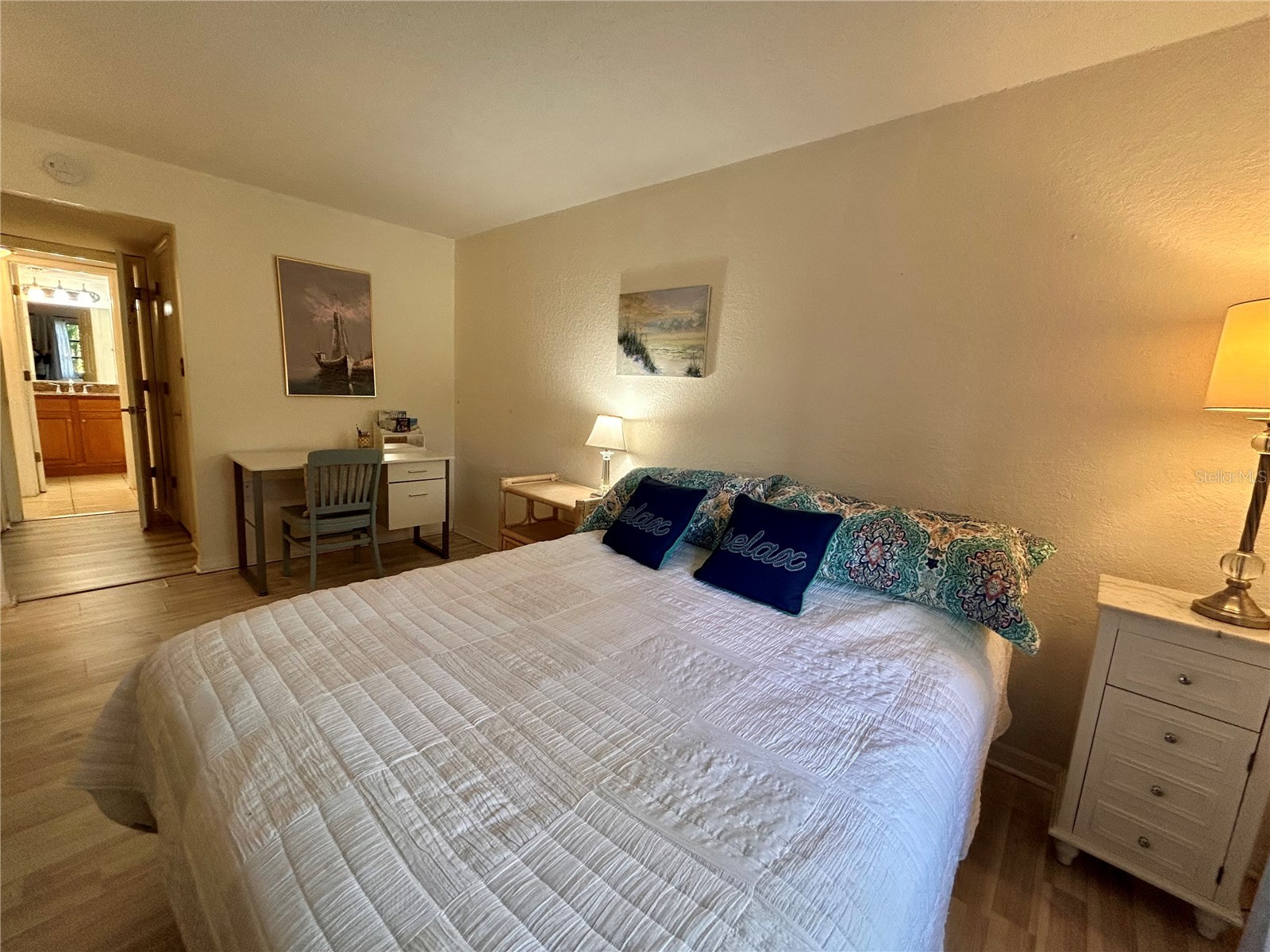 972 La Costa Circle #3 Sarasota FL 34237 A4691419 image18