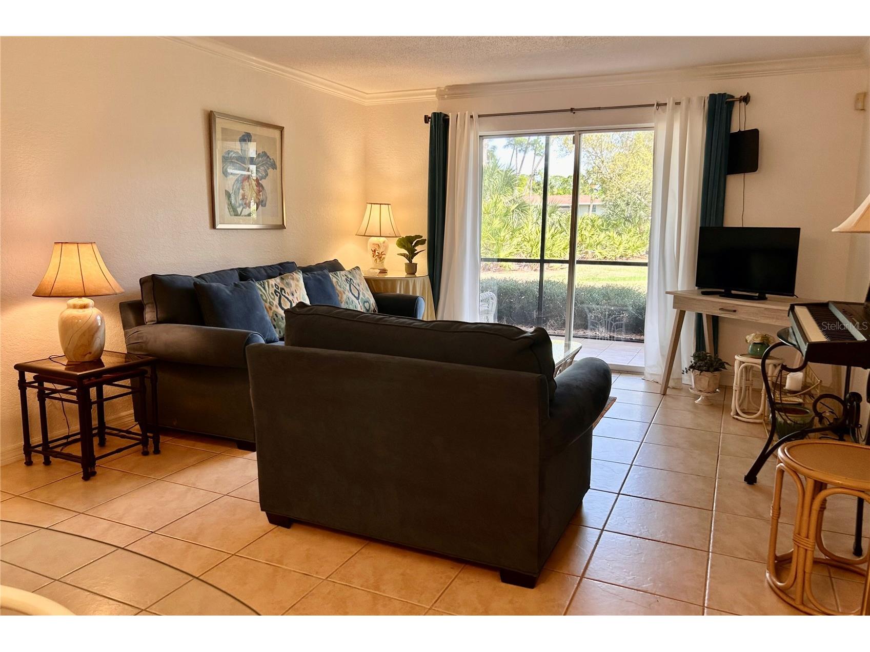 972 La Costa Circle #3 Sarasota FL 34237 A4691419 image21