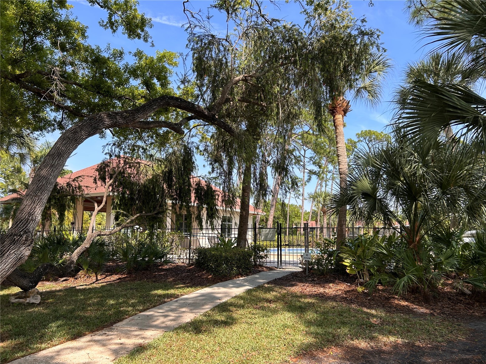 972 La Costa Circle #3 Sarasota FL 34237 A4691419 image27