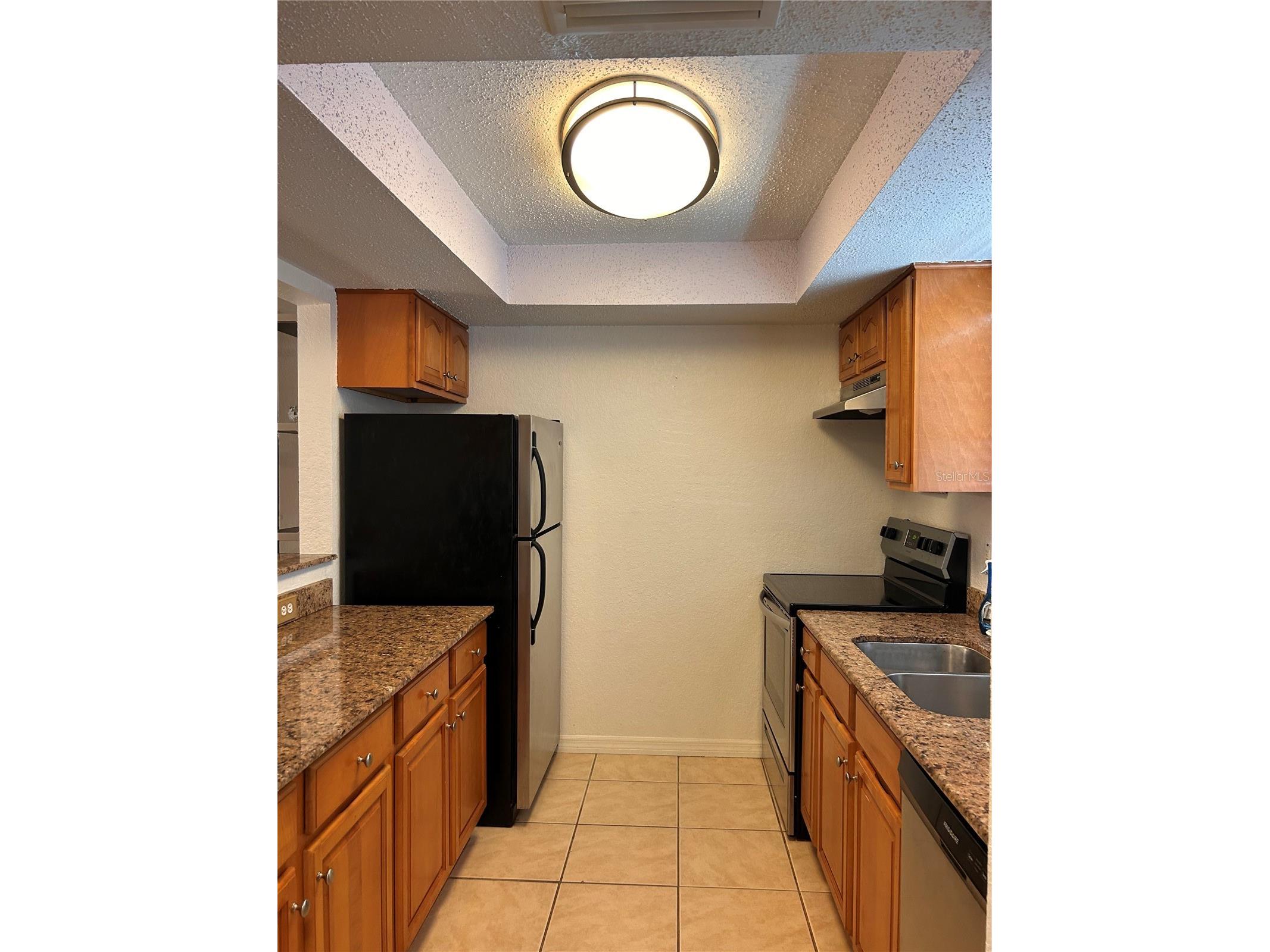 972 La Costa Circle #3 Sarasota FL 34237 A4691419 image3