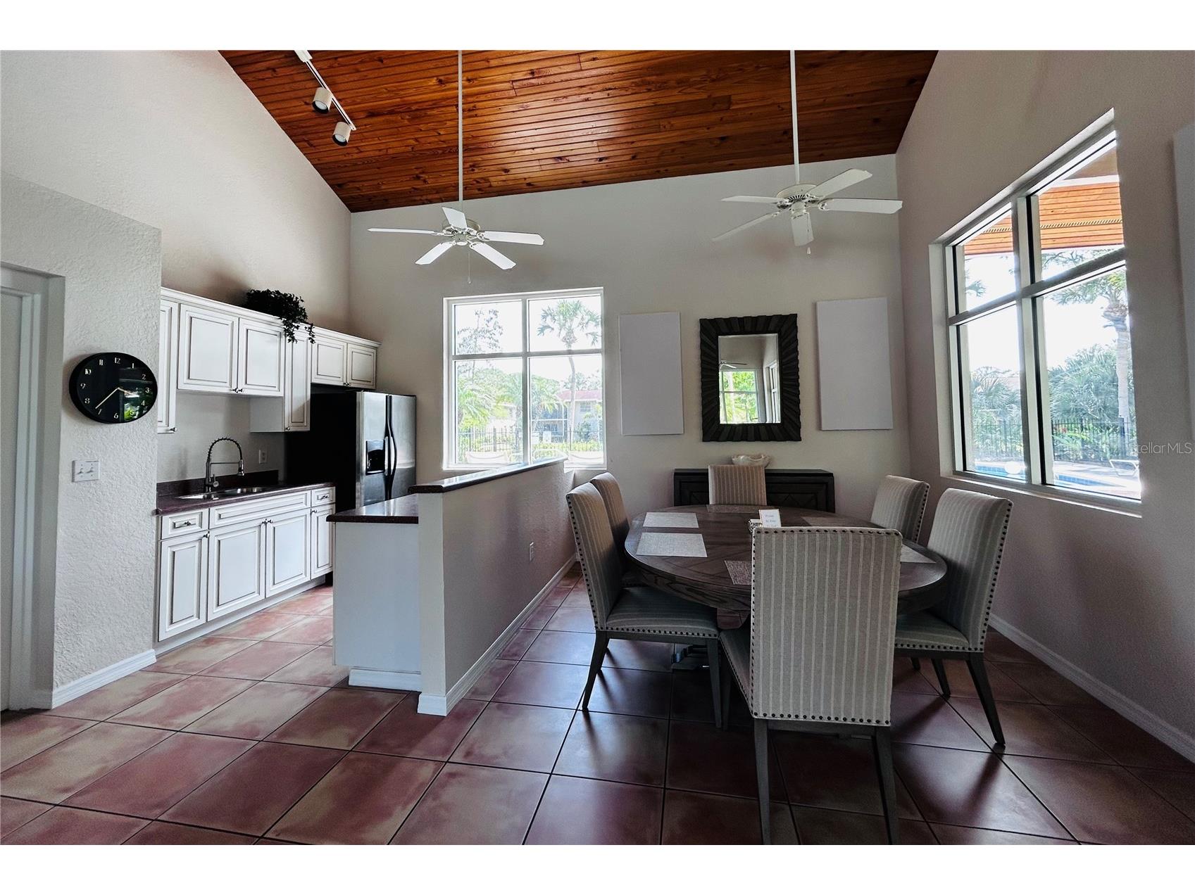 972 La Costa Circle #3 Sarasota FL 34237 A4691419 image36