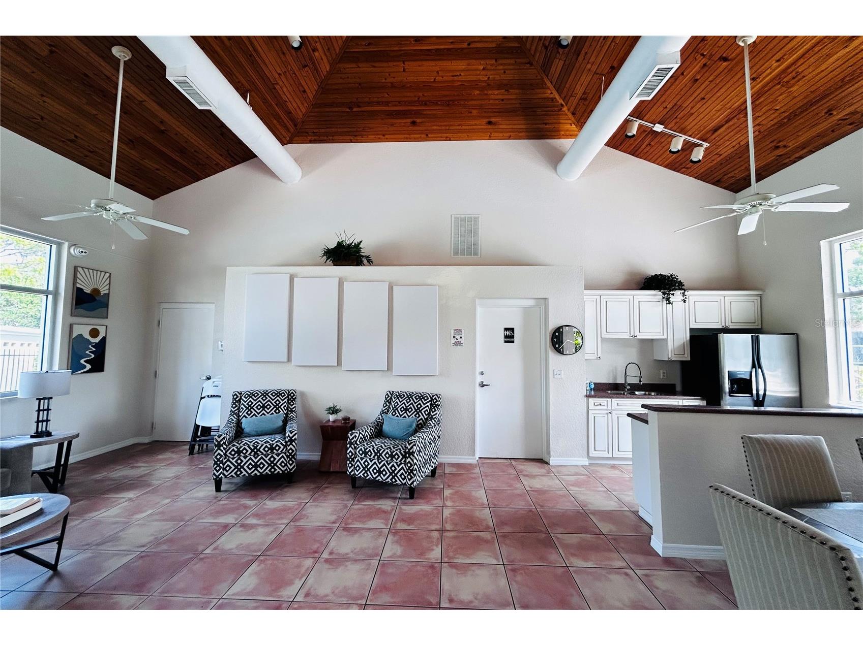 972 La Costa Circle #3 Sarasota FL 34237 A4691419 image38