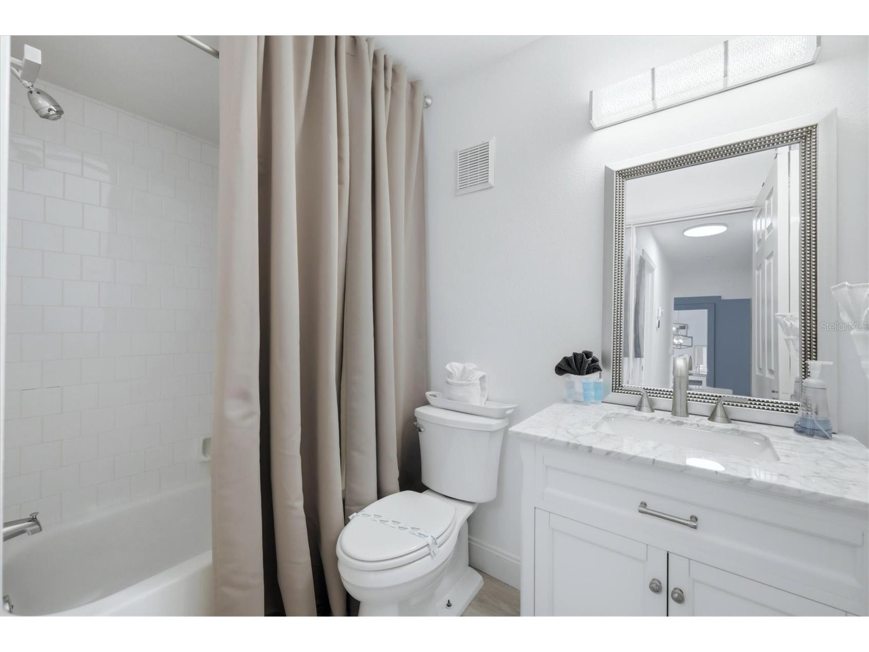 972 Sandpiper Circle #972 Bradenton FL 34209 A4689807 image24