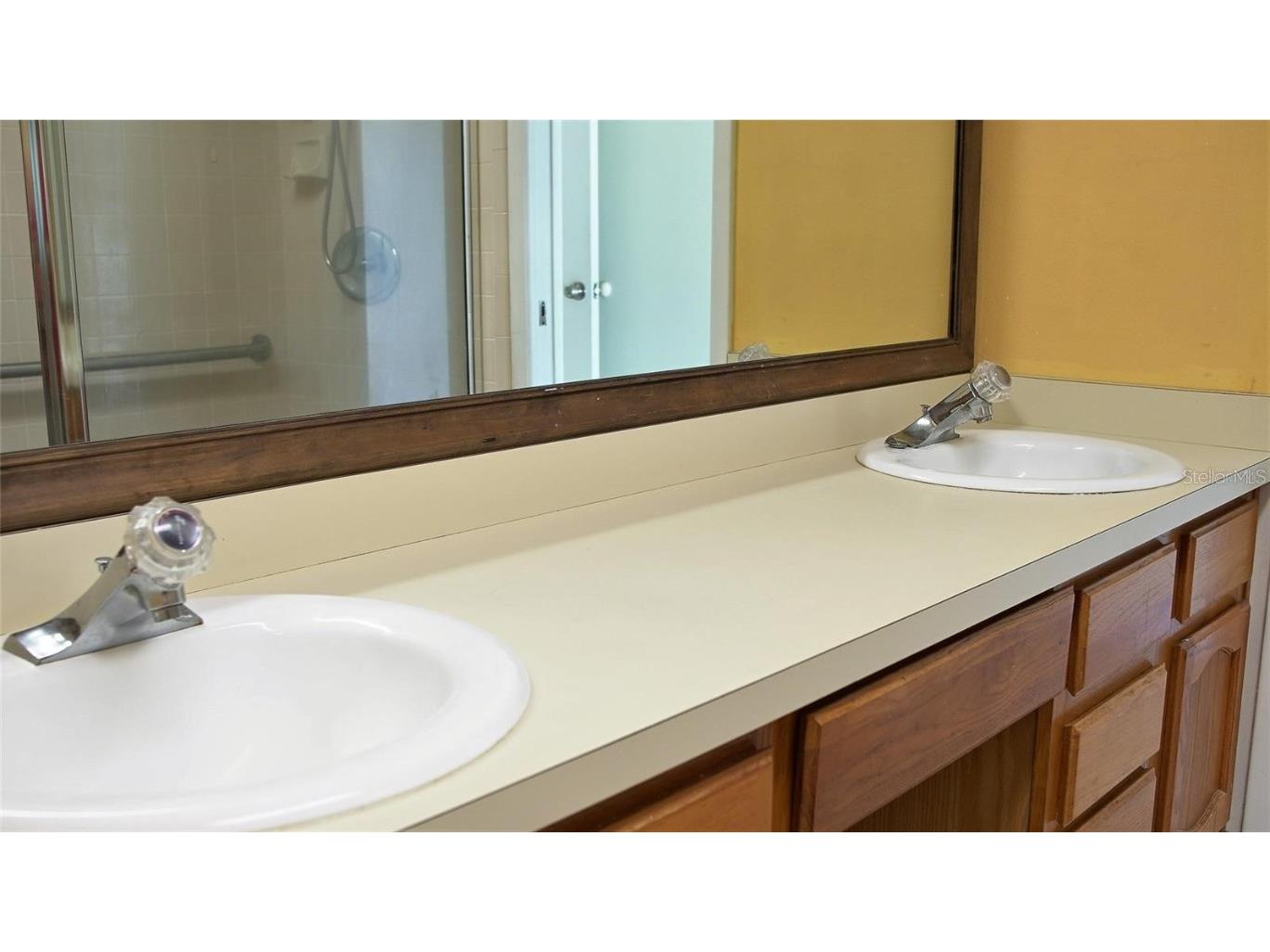 972 Summer Lakes Drive Orlando FL 32835 O6367494 image7