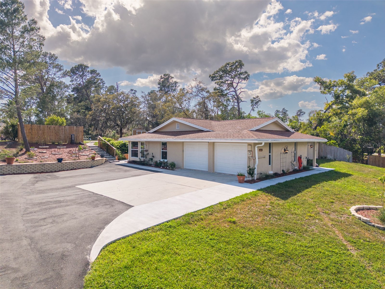 9720 Delray Drive New Port Richey FL 34654 W7884474 image1