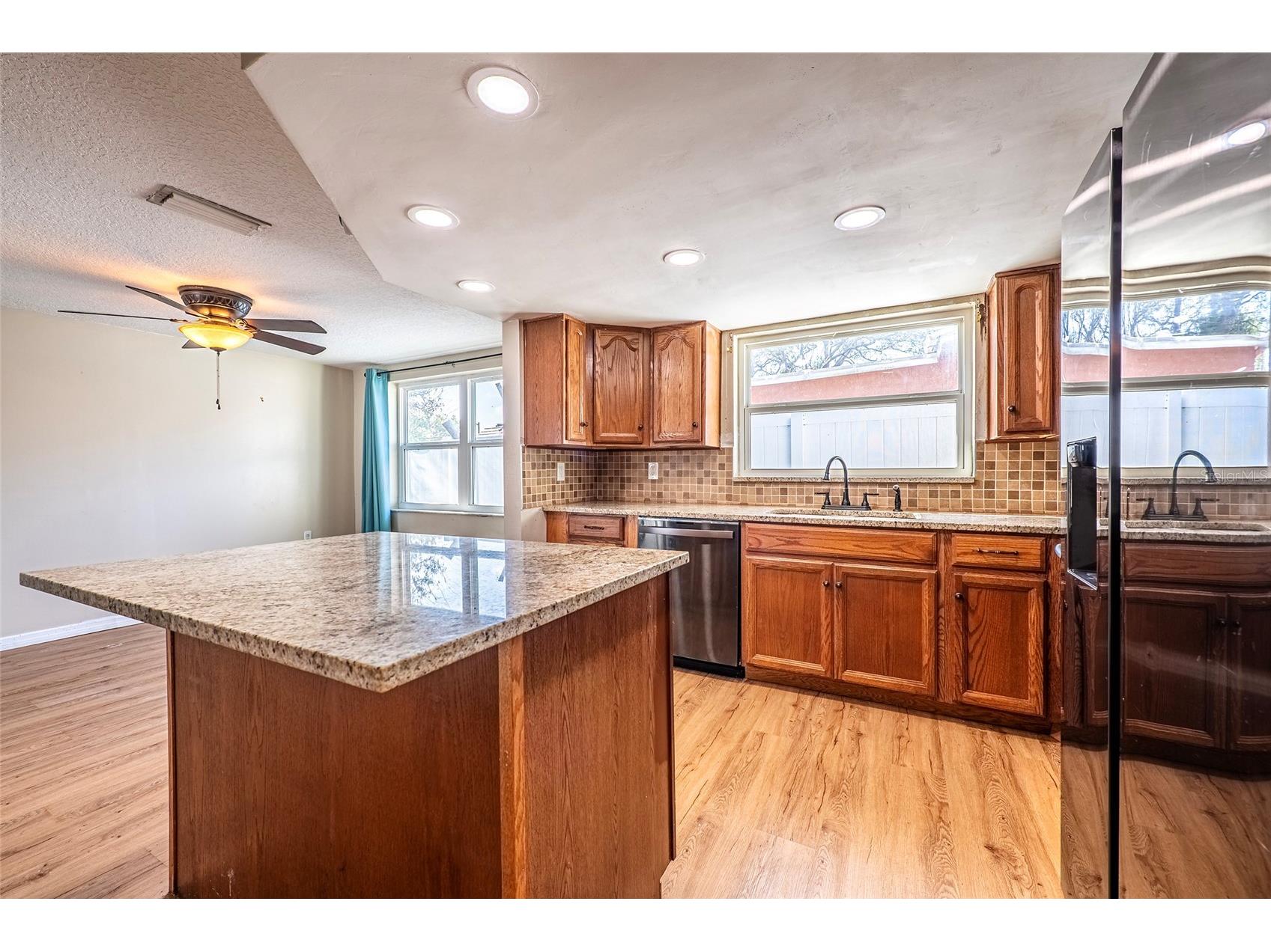 9720 Gray Fox Lane Port Richey FL 34668 W7883748 image9