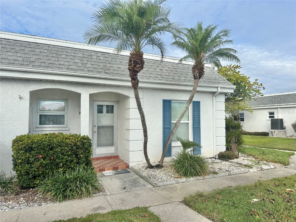 9722 Hernando Court Bradenton FL 34210 A4674271 image1