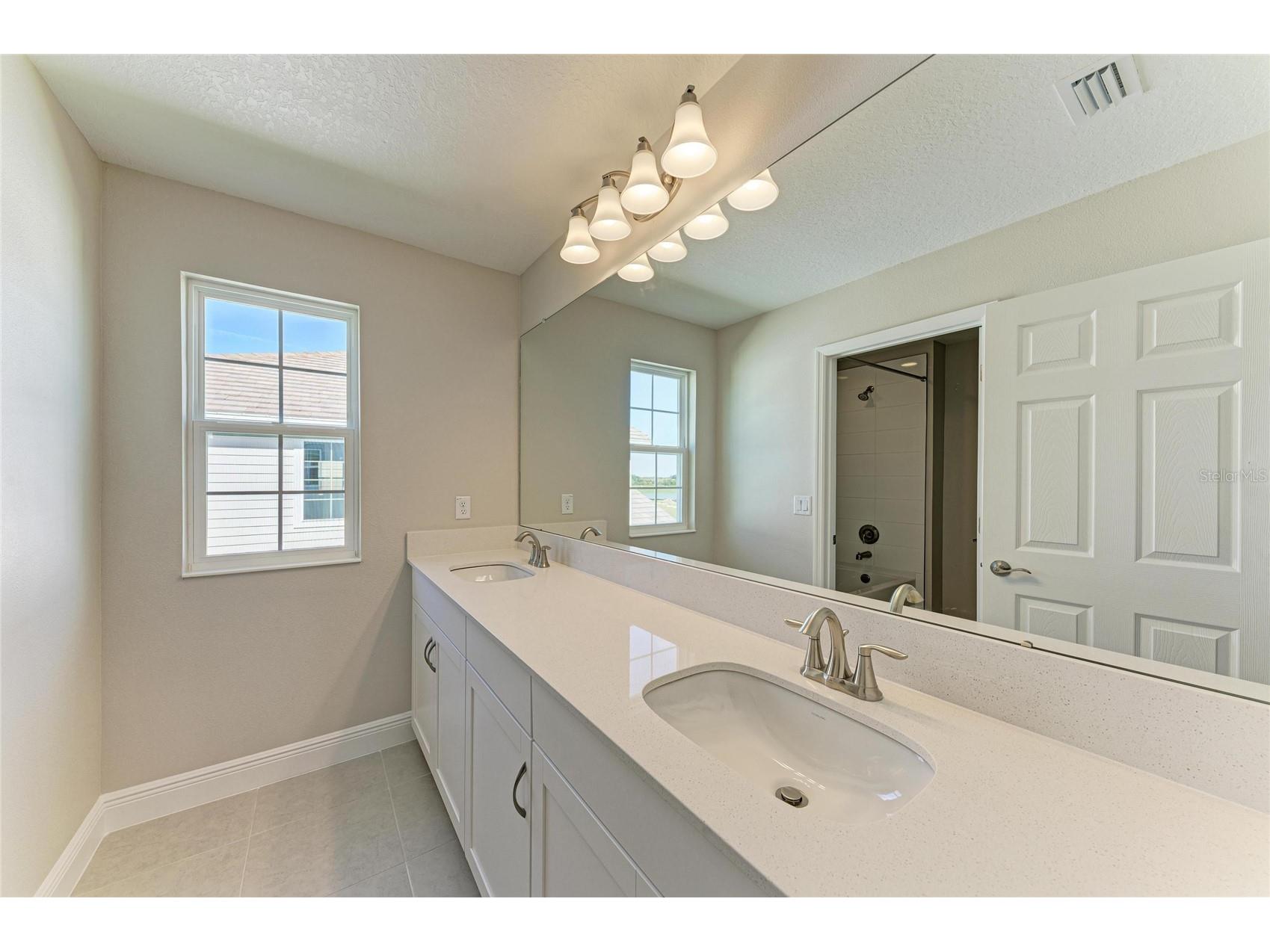 9723 Surrey Rose Drive San Antonio FL 33576 TB8441485 image21