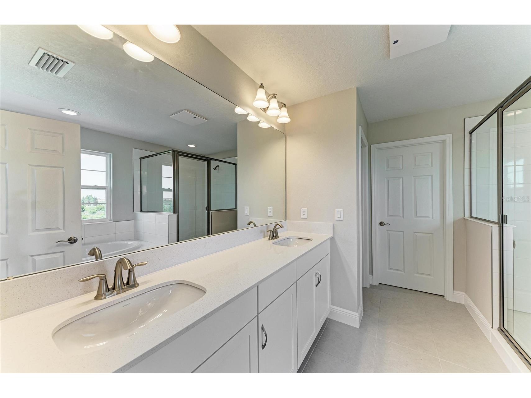 9723 Surrey Rose Drive San Antonio FL 33576 TB8441485 image8
