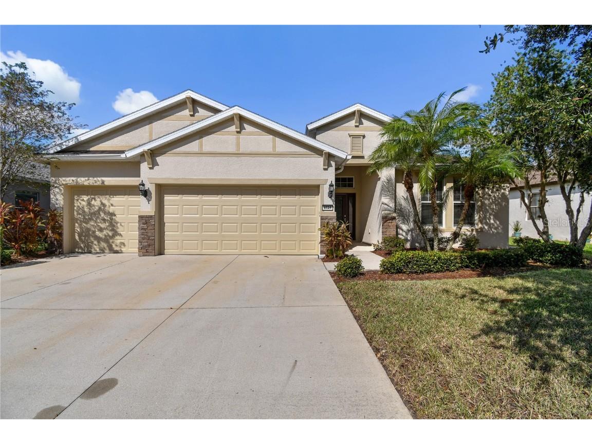 9724 46th Court E Parrish FL 34219 A4669359 image1