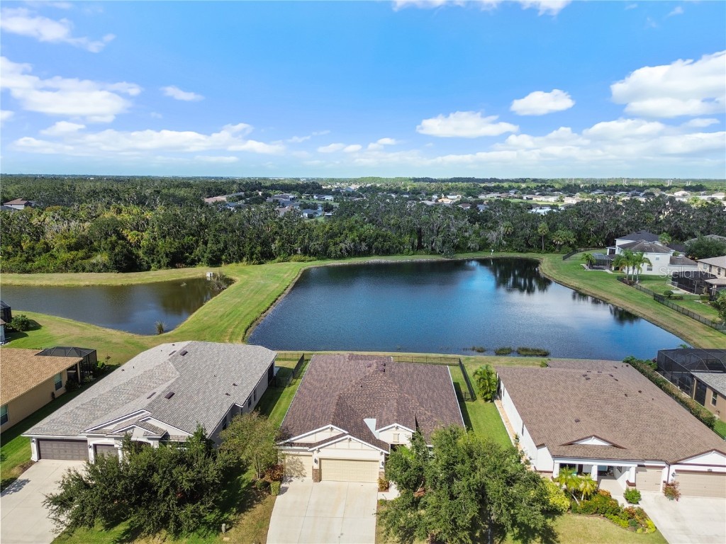 9724 46th Court E Parrish FL 34219 A4669359 image7