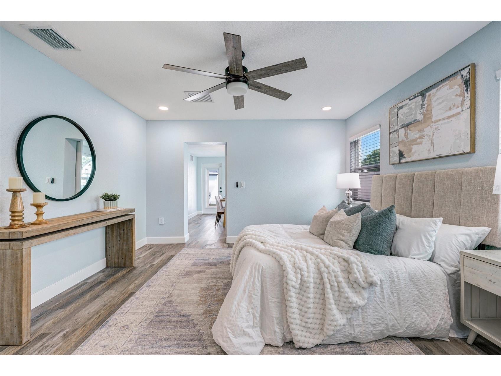 9725 48th Place N Saint Petersburg FL 33708 TB8516055 image24