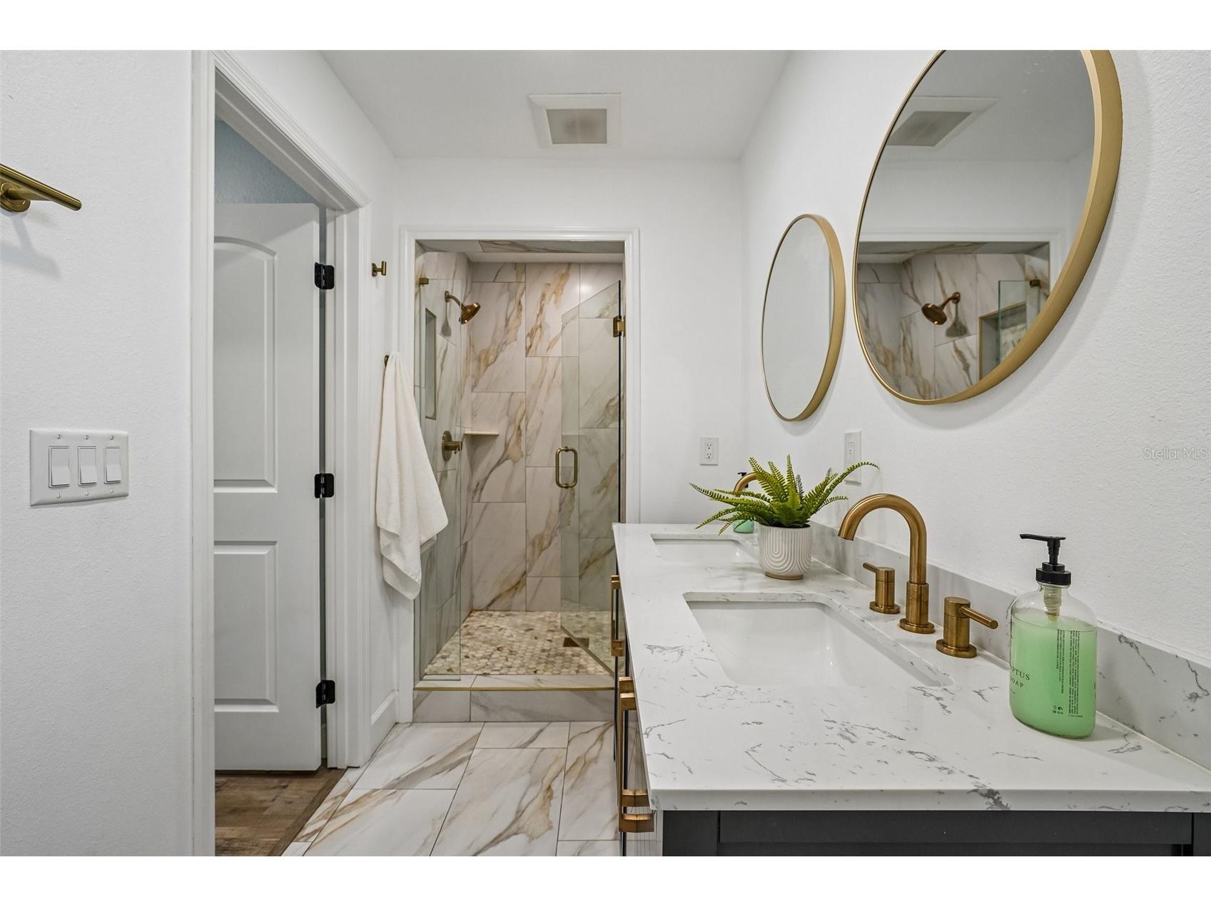 9725 48th Place N Saint Petersburg FL 33708 TB8516055 image26