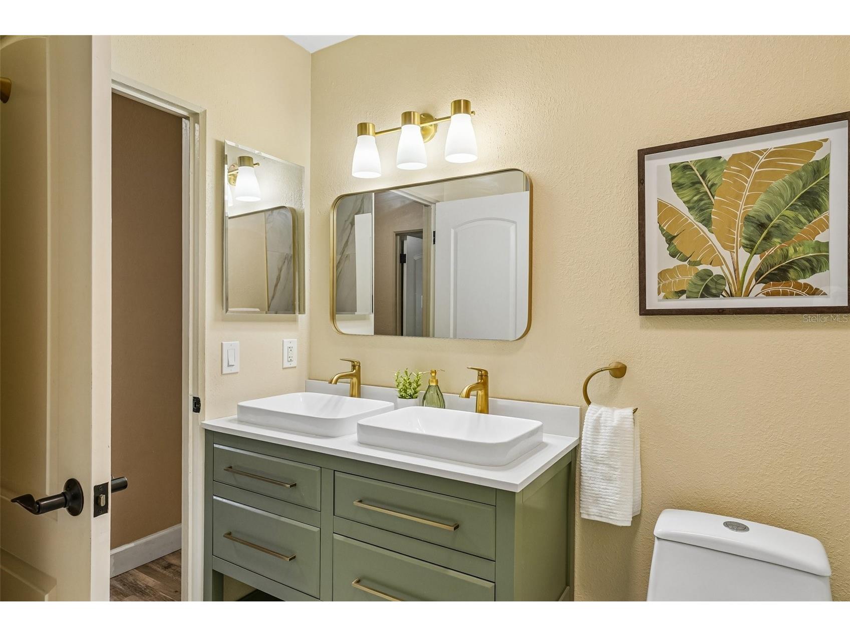 9725 48th Place N Saint Petersburg FL 33708 TB8516055 image32