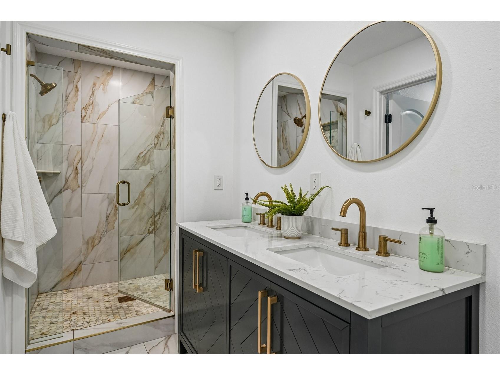 9725 48th Place N Saint Petersburg FL 33708 TB8516055 image7
