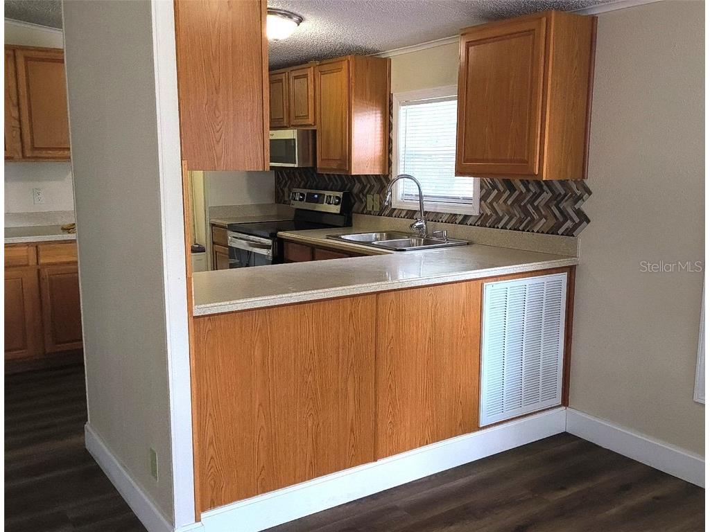 9725 Dick Street Hudson FL 34669 W7877770 image10