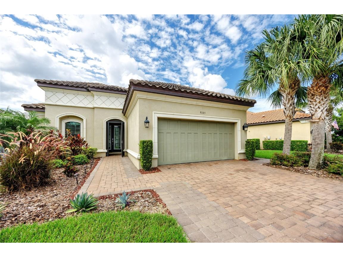 9725 Highland Park Place Palmetto FL 34221 U8250260 image1