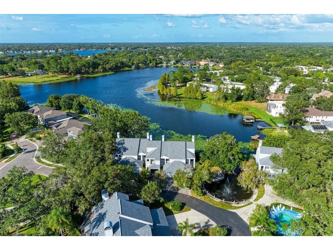 9725 Tiffany Oaks Lane #4 Tampa FL 33612 - Boot Lake A4619763 image1