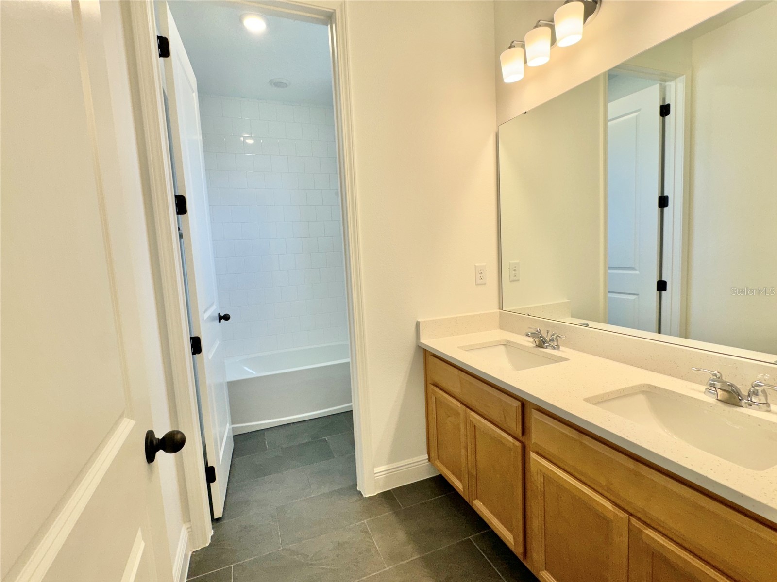 9726 Neruda Street Orlando FL 32827 O6395156 image40